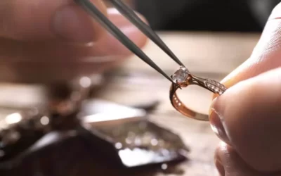 Bagues étincelantes : un plongeon dans l’univers des bijoux pour les doigts